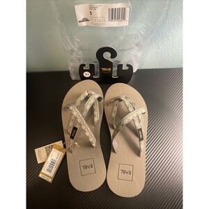New With Tags Teva Womens Olowahu Kaleidoscope Neutral Size 5 Style 6840-W